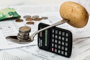 Jak zarządzać finansami domowymi